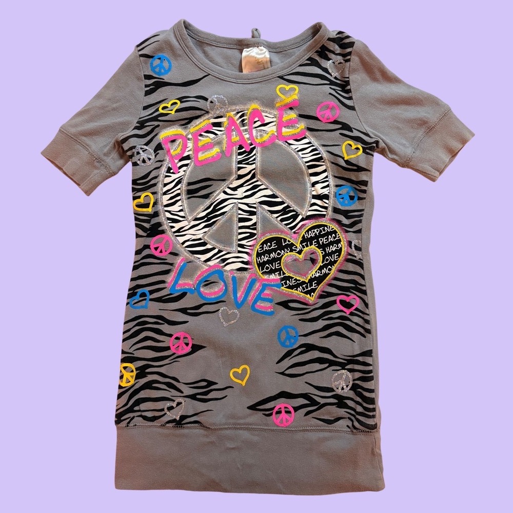 Y2K Knitworks Zebra Peace Love Graphic Mini T-Shirt Scene #19